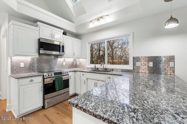 13809 Rutland Rd, Goshen, KY 40026