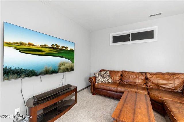 13809 Rutland Rd, Goshen, KY 40026