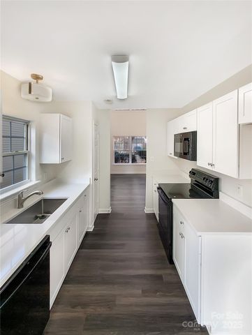 2220 Brandybuck Lane, Charlotte, NC 28269