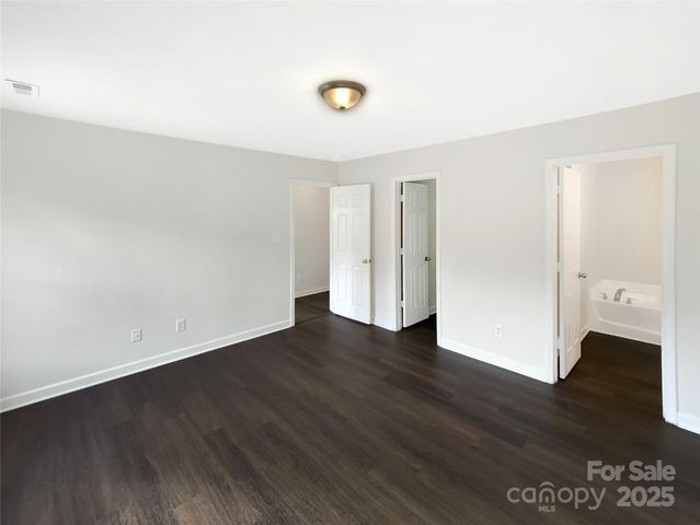 2220 Brandybuck Lane, Charlotte, NC 28269