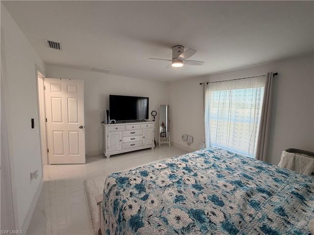 4702 Loraine AVE S, Lehigh Acres, FL 33976