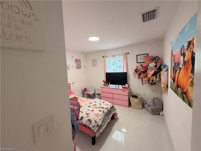 4702 Loraine AVE S, Lehigh Acres, FL 33976