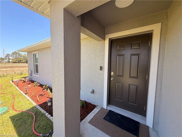 4702 Loraine AVE S, Lehigh Acres, FL 33976