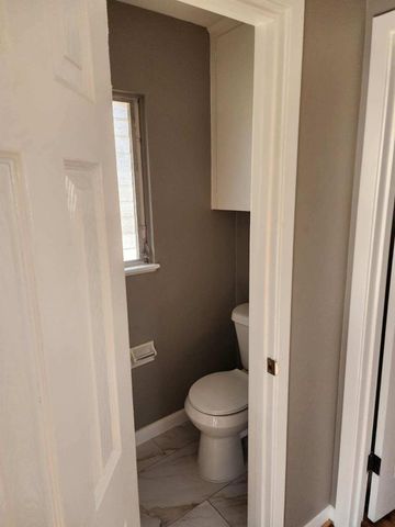 1853 Huge Oaks St Street, Houston, TX 77055