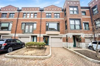 2720 N Greenview Avenue E, Chicago, IL 60614