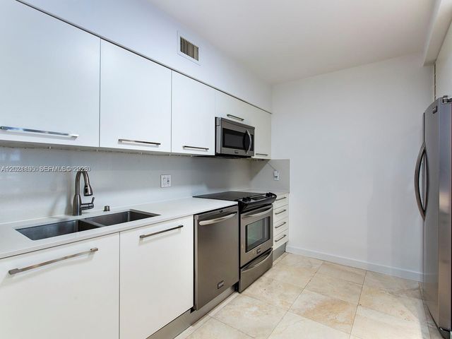 121 Crandon Blvd 252, Key Biscayne, FL 33149