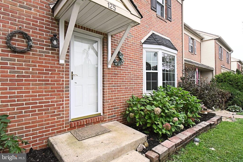 125 GOSHEN RD, SCHWENKSVILLE, PA 19473 — photo 3