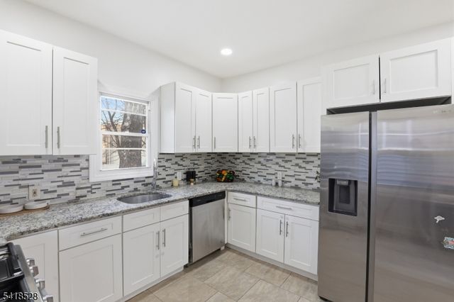 171 Renner Ave, Newark City, NJ 07112