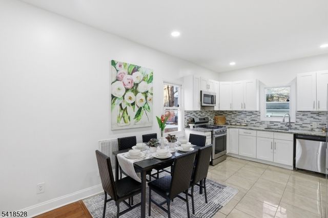 171 Renner Ave, Newark City, NJ 07112