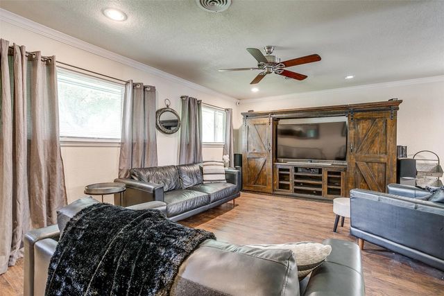 3554 Cromart Court N, Fort Worth, TX 76133