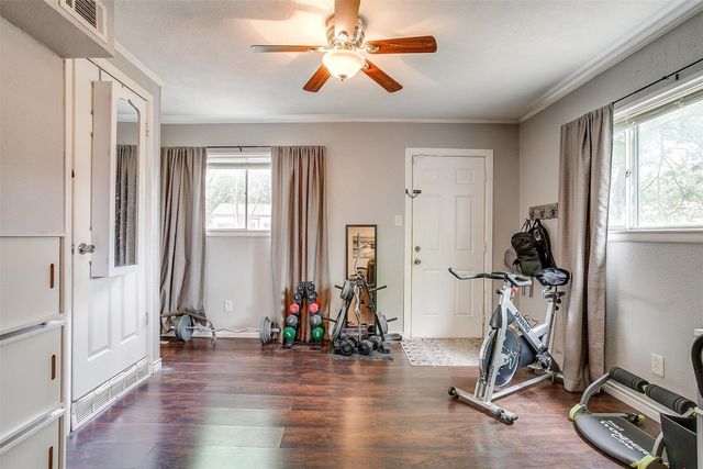 3554 Cromart Court N, Fort Worth, TX 76133