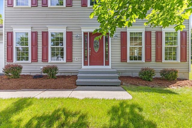 18 Fairview Drive, Essex Junction, VT 05452