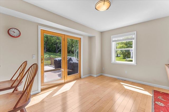 18 Fairview Drive, Essex Junction, VT 05452