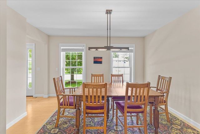 18 Fairview Drive, Essex Junction, VT 05452