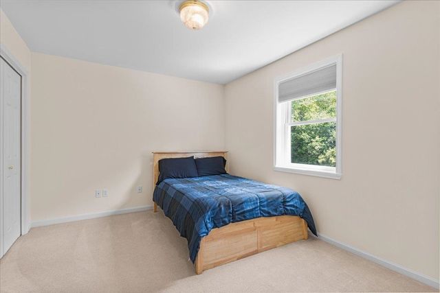 18 Fairview Drive, Essex Junction, VT 05452