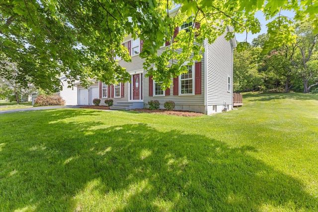 18 Fairview Drive, Essex Junction, VT 05452