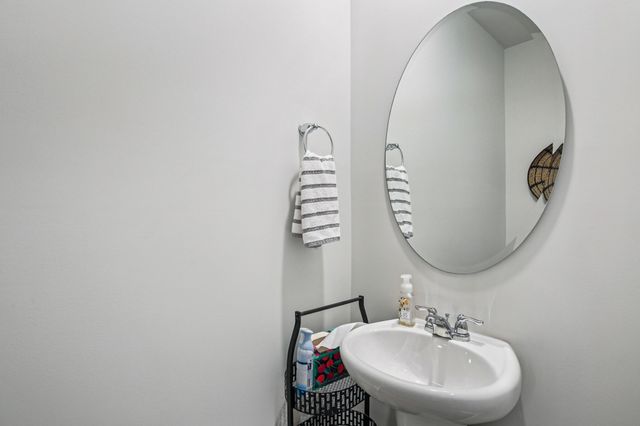 4301 Scarlet Court, Columbia, TN 38401