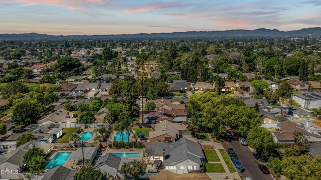 17448 Keswick Street, Northridge, CA 91325