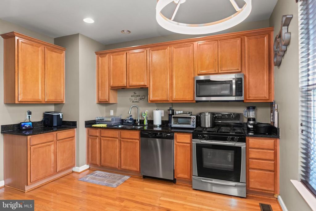 Image 7 of property listing at 710 GARRETT A MORGAN BLVD, Landover, MD 20785