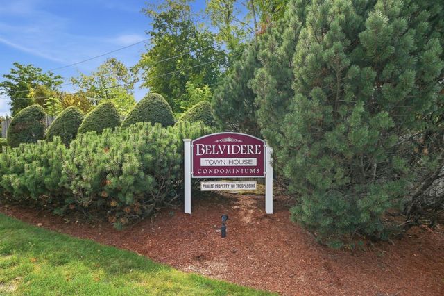 106 Park Ave W D5, Lowell, MA 01852