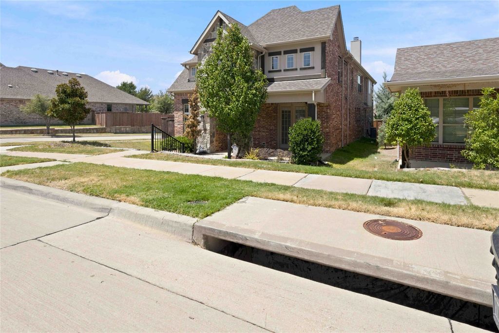 4524 Del Rey Avenue, Mckinney, TX 75070
