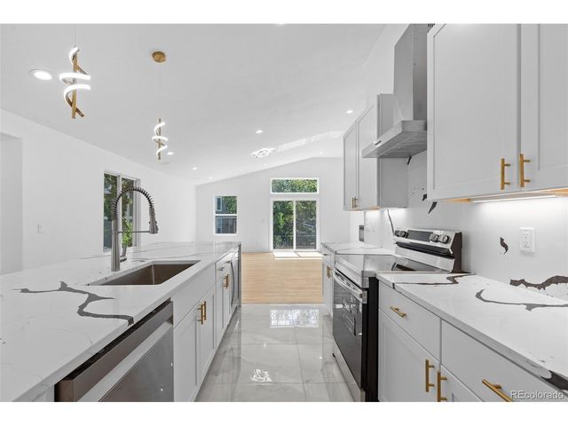 6118 Salvia Ct, Golden, CO 80403
