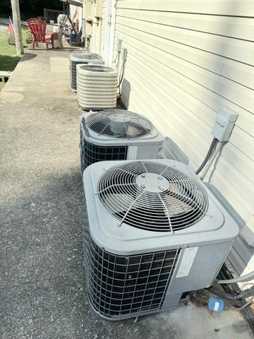 105 Loveless Lane, Somerset, KY 42503