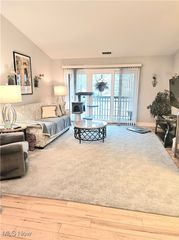 3800 Rosemont 103 Boulevard E, Fairlawn, OH 44333