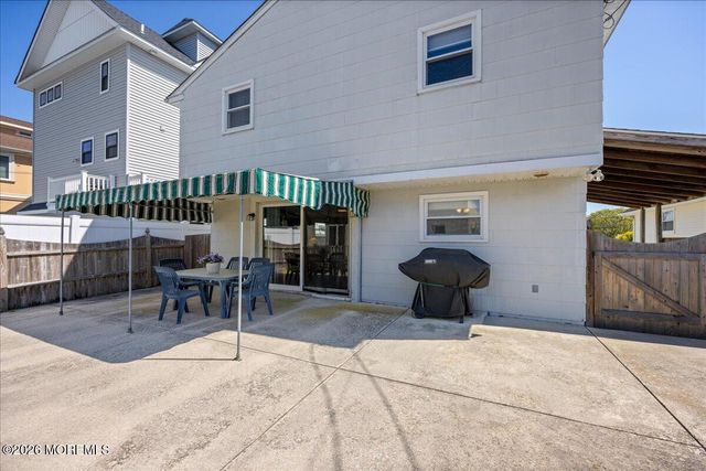 410 N Huntington Avenue, Margate, NJ 08402