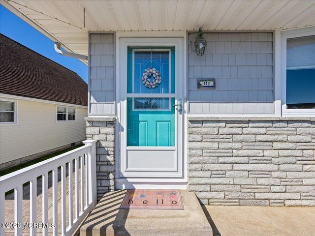 410 N Huntington Avenue, Margate, NJ 08402