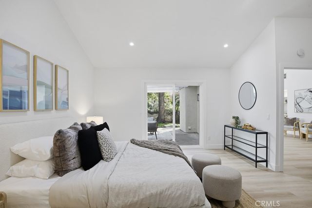 1069 Belleza Street, Camarillo, CA 93012