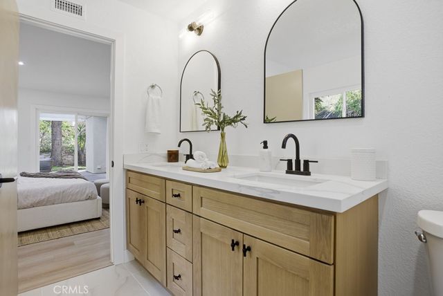 1069 Belleza Street, Camarillo, CA 93012