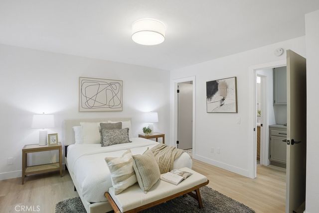 1069 Belleza Street, Camarillo, CA 93012