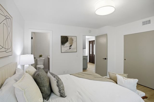 1069 Belleza Street, Camarillo, CA 93012