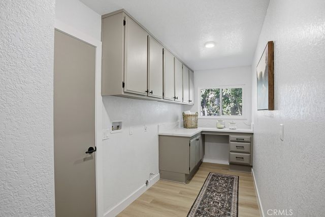 1069 Belleza Street, Camarillo, CA 93012