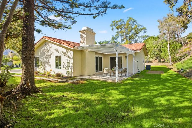 1069 Belleza Street, Camarillo, CA 93012