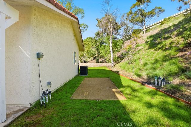 1069 Belleza Street, Camarillo, CA 93012