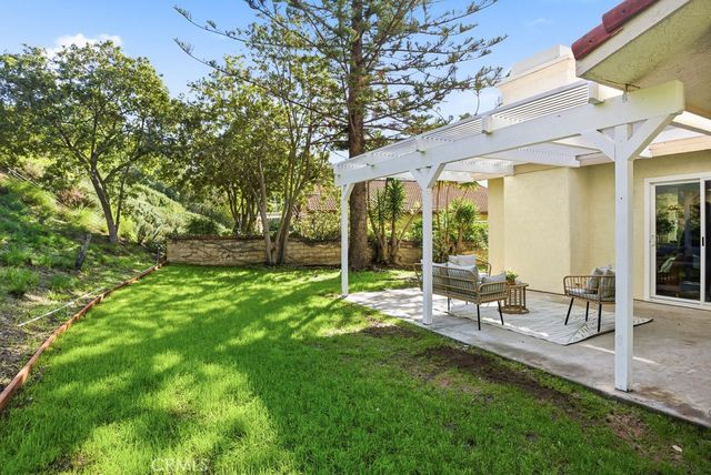 1069 Belleza Street, Camarillo, CA 93012