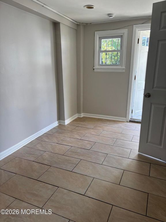 12 Borden Avenue, Asbury Park, NJ 07712