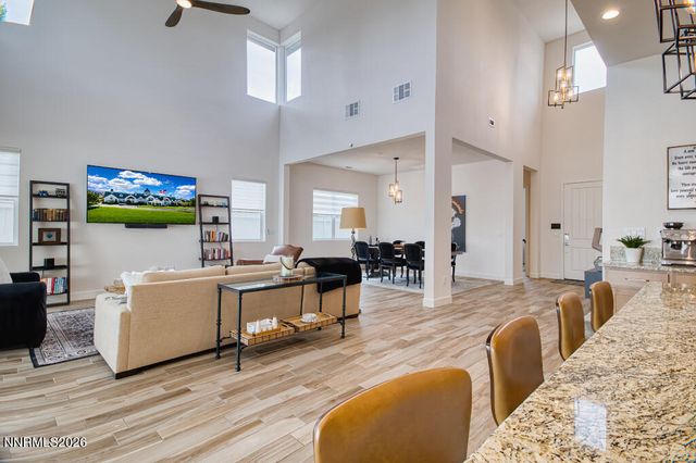 622 Braided Rope Drive, Reno, NV 89511