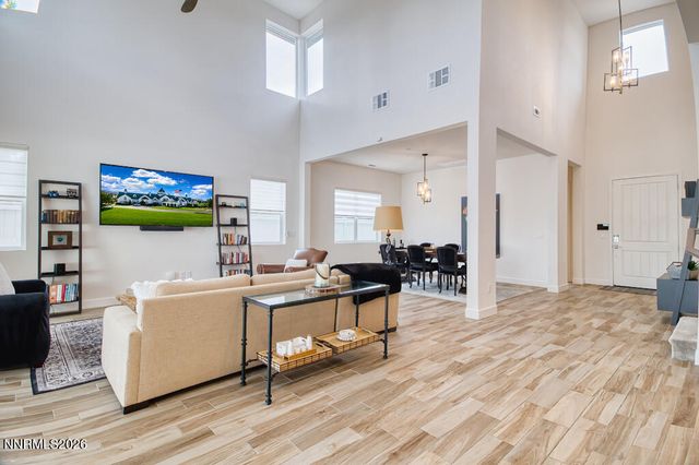 622 Braided Rope Drive, Reno, NV 89511