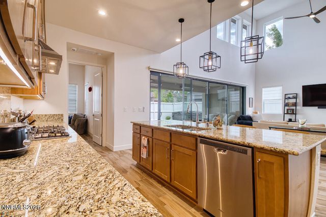 622 Braided Rope Drive, Reno, NV 89511