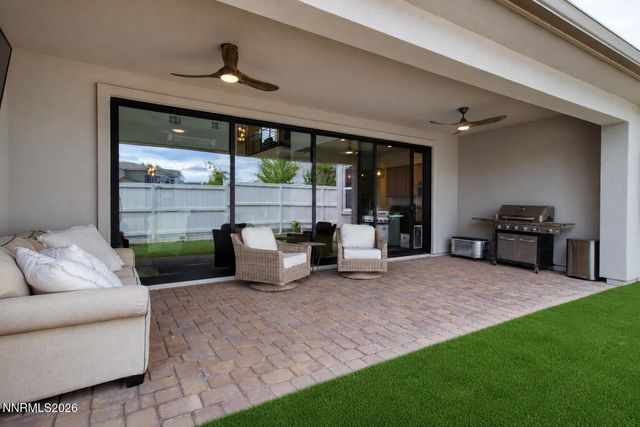 622 Braided Rope Drive, Reno, NV 89511