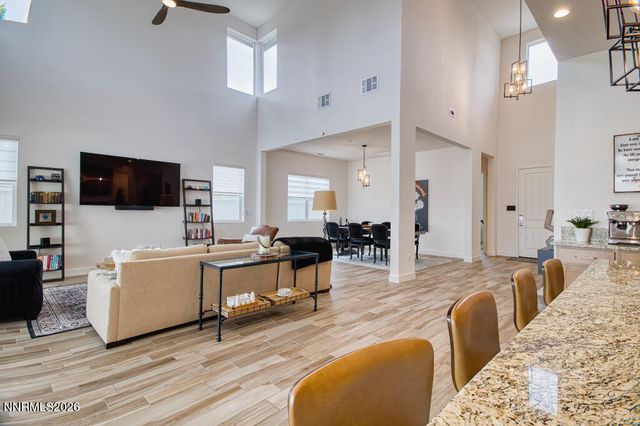 622 Braided Rope Drive, Reno, NV 89511