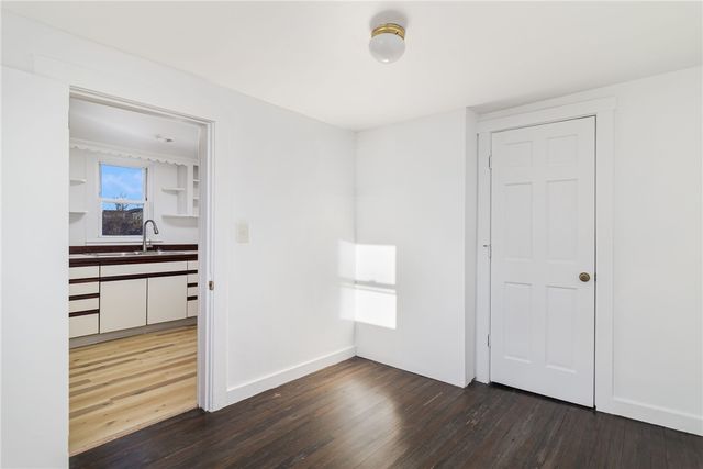 1609 West Main Road, Middletown, RI 02842