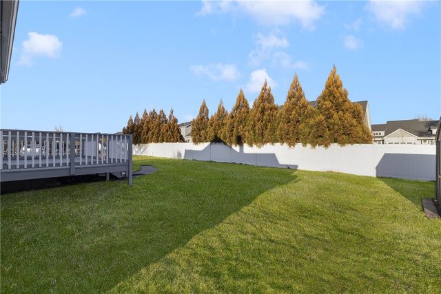 1609 West Main Road, Middletown, RI 02842