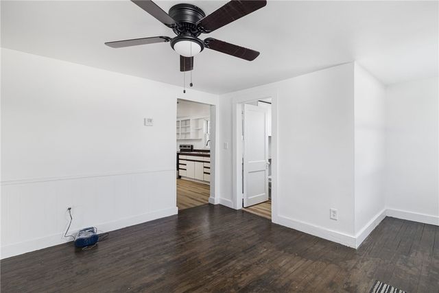 1609 West Main Road, Middletown, RI 02842