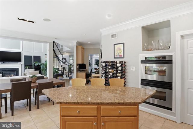 7323 LAUREL CREEK CT, Springfield, VA 22150