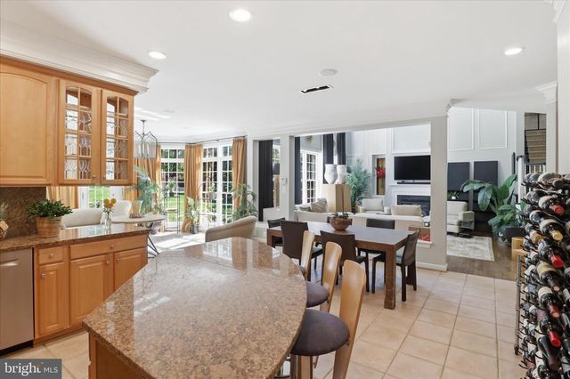 7323 LAUREL CREEK CT, Springfield, VA 22150