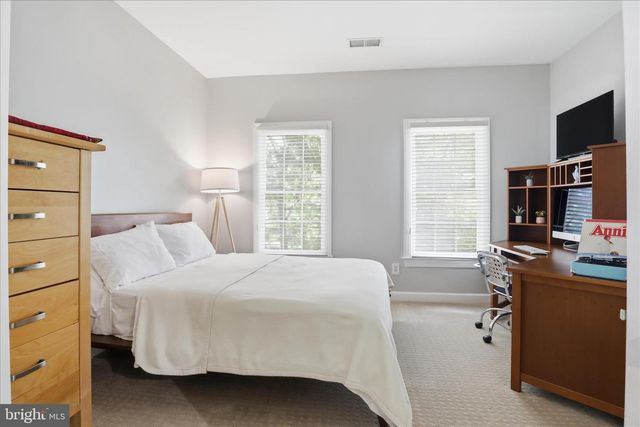7323 LAUREL CREEK CT, Springfield, VA 22150